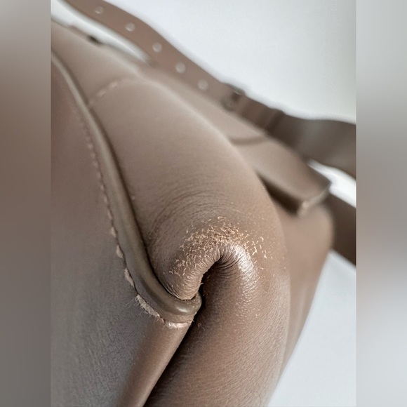 Balenciaga Soft Hourglass Bag - Picture 15 of 15